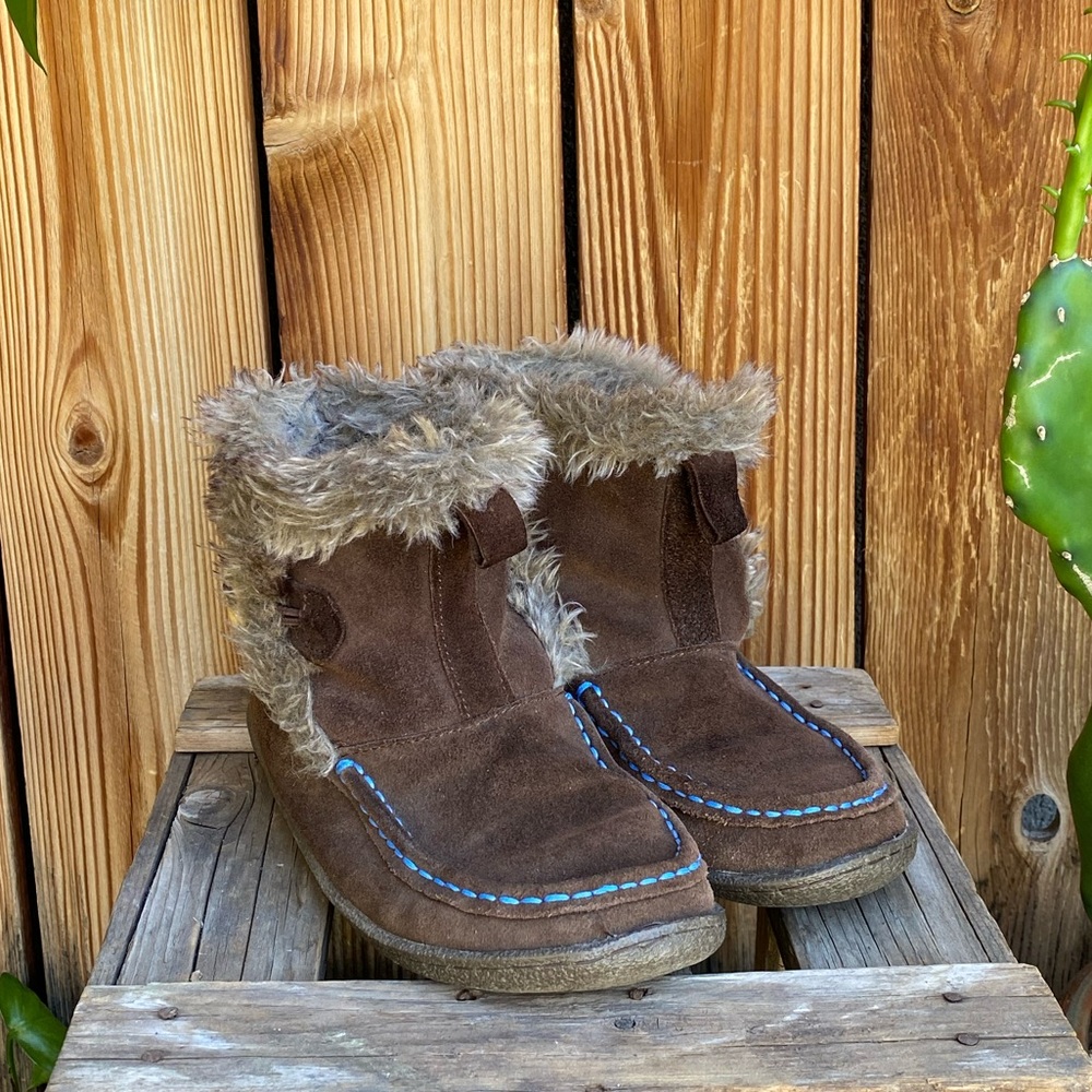 Woolrich Suede Faux Fur Wooden Toggle Moccasins - Picture 2 of 15